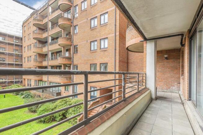 KFH_Earls_Court_L-_1