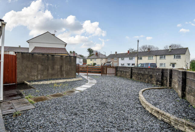 1406547-17-698205...