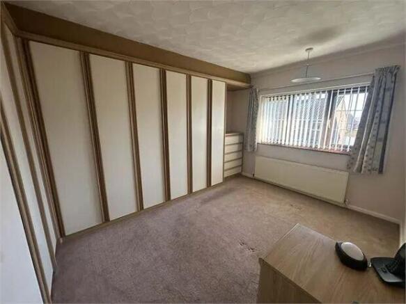 3 bed Semi-Detached for sale Image 9