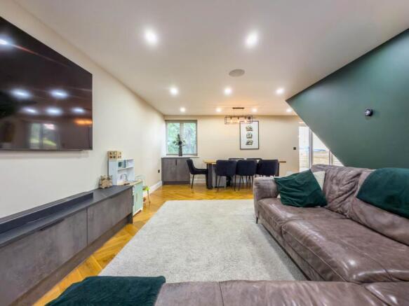 3 bed Detached for sale Image 8