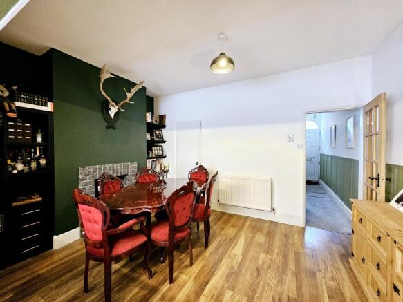 3 bed Terraced for sale Image 7