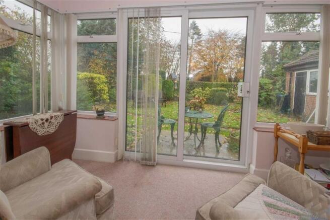GARDEN ROOM