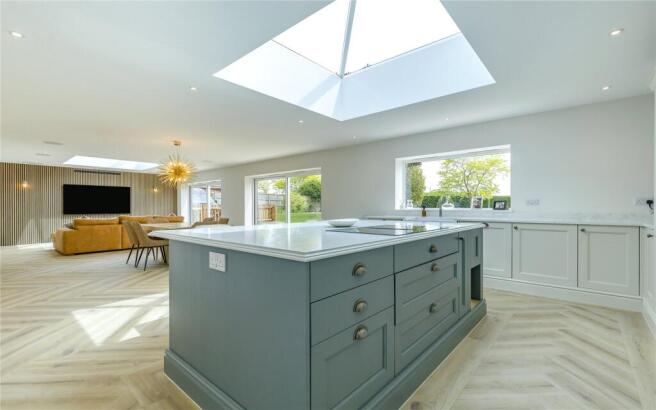 Kitchen/Dining