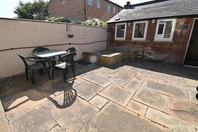 2 bed Terraced for sale Image 11