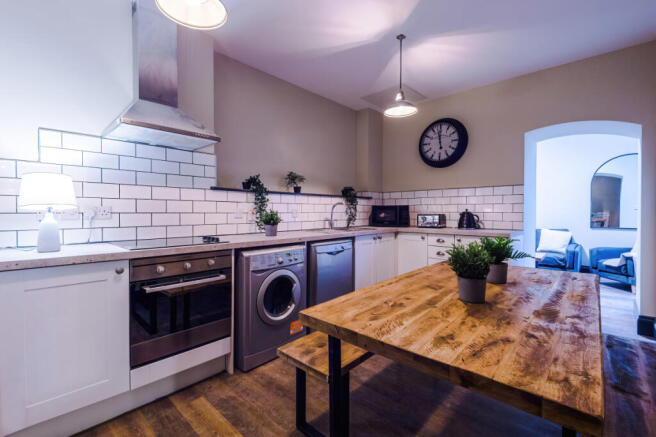 Flat G, HF, Kitchen 4