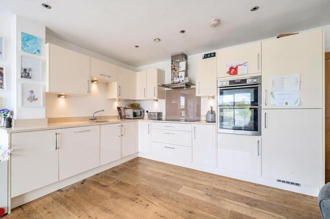 Kitchen/reception