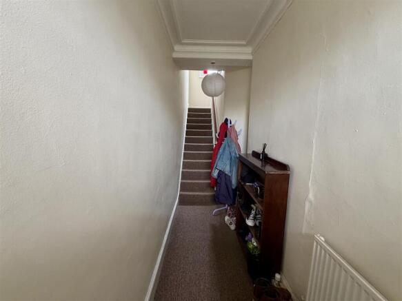 ENTRANCE HALL.jpeg