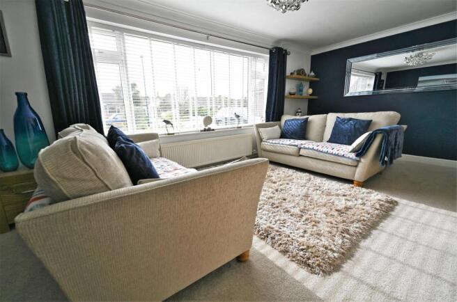 Lounge / Dining Room