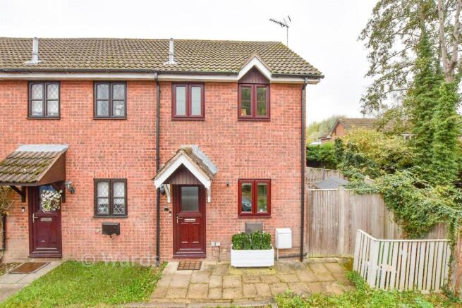 2-bed terraced on Brookdene, Five Oak Green, Tonbridge, Kent, £228,000