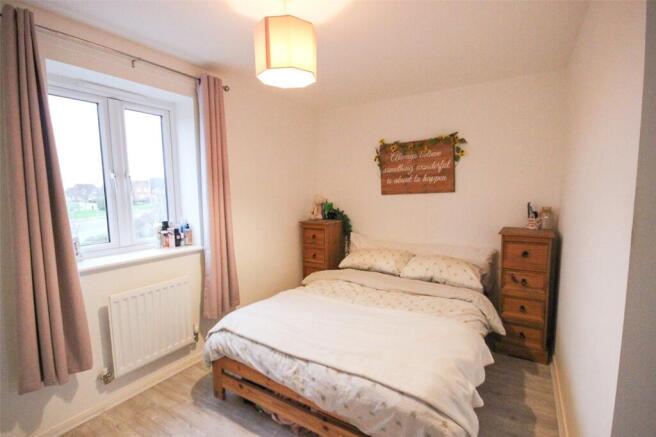 Garland Crescent, Shortstown, Bedford, Bedfordshire, MK42 photo 4