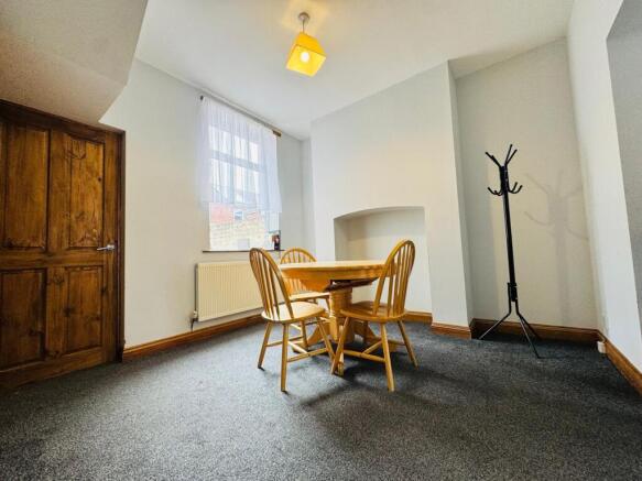 2 bed Terraced for sale Image 4