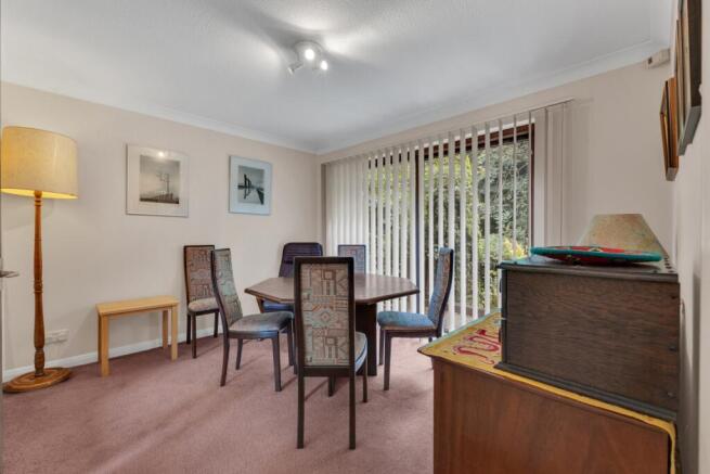 4 bed Detached for sale Image 5