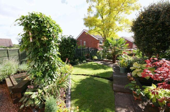 GARDEN 2