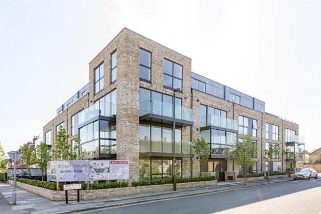 12426_stage_house_development29.jpg