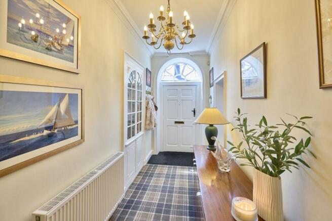 4 bed House for sale Image 9