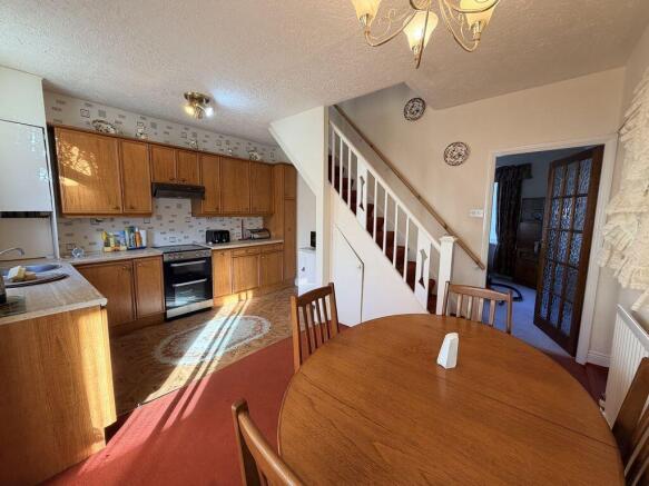 Kitchen / Dining Room