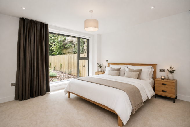 3 bed Apartment to rent Image 5