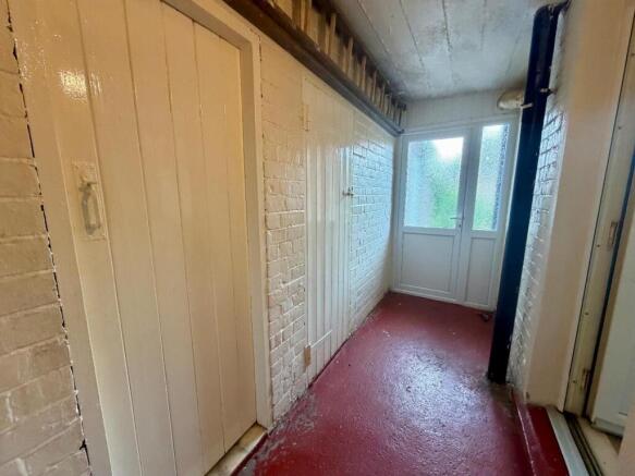 2 bed Semi-Detached for sale Image 9