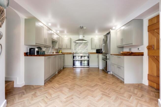8- Rob Hammond EweMove Pontefract