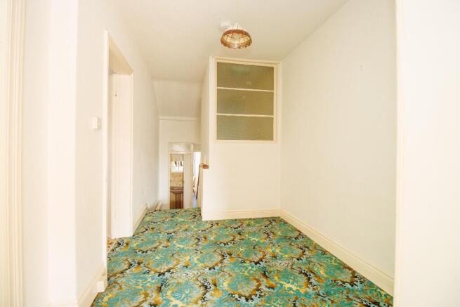 2 bed Apartment for sale Image 8