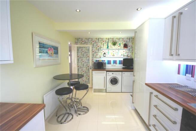 Kitchen .jpg