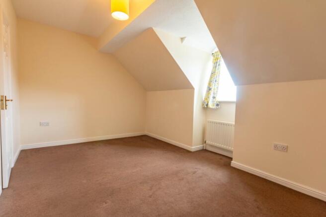 3 bed House for sale Image 7