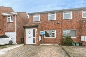 20, Alston Mews, Thatcham RG19 3XF
