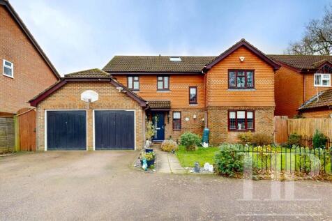 Athelstan Close, Worth, RH10