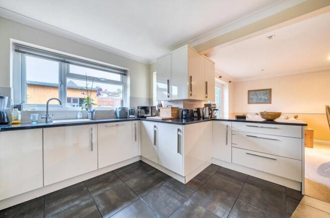 1388356-12-69402e...