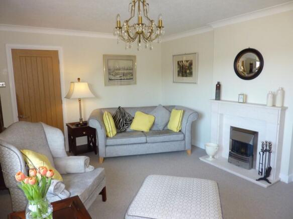 Beckhythe Close, Grimsby, DN33 photo 4
