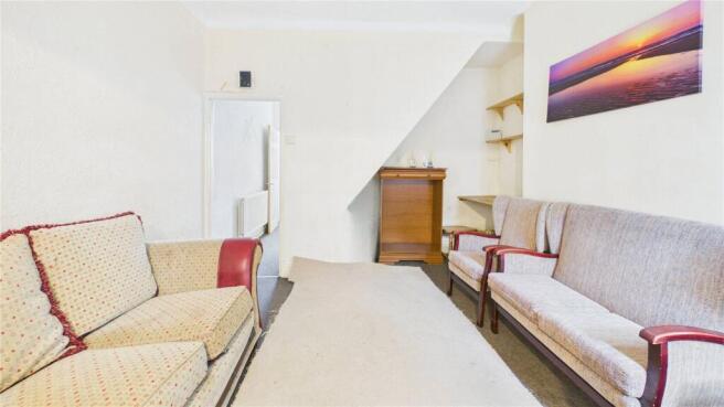 2 bed Terraced for sale Image 6