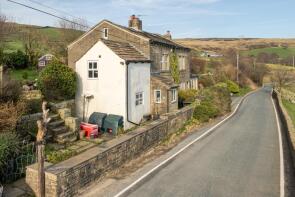 6, Rough Bottom, Height Road, Mytholmroyd, Hebden Bridge HX7 5RA