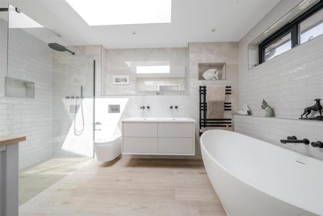 Ensuite Bathroom