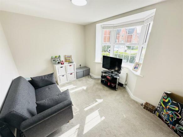 Dining Room / Playroom