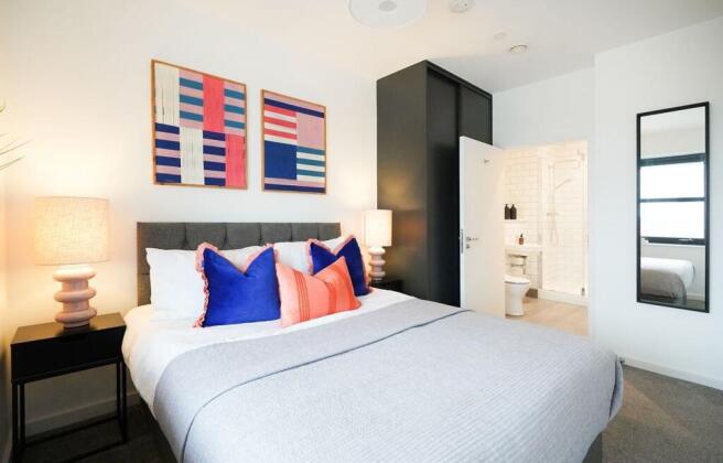 2 bed Apartment to rent Image 7