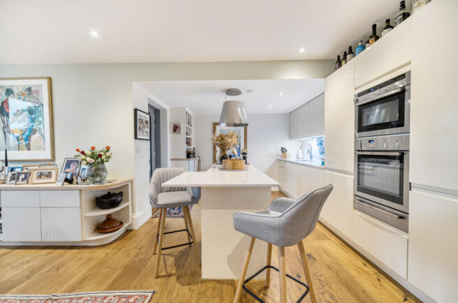 1335459-13-68a318...