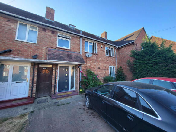 5 Bedroom Family Home for Rent