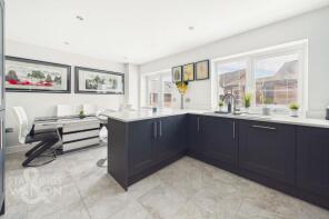 3, Bittern Way, Brundall NR13 5RL