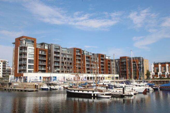 Newfoundland Way, Portishead - More