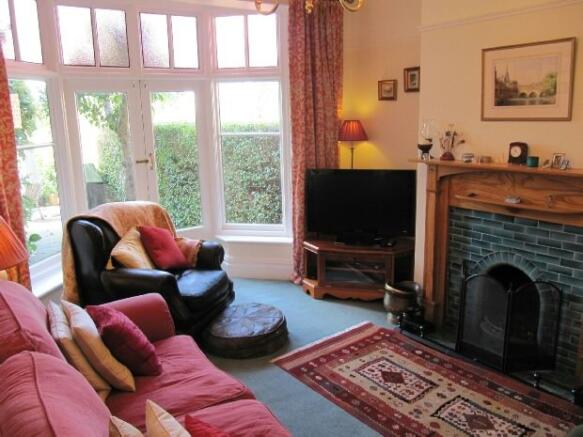 SITTING ROOM
