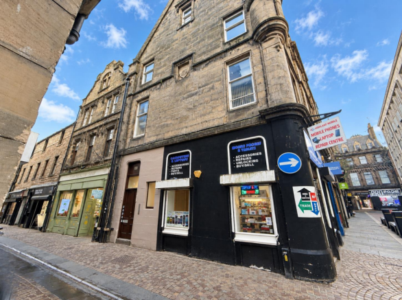 Flat 2, 18 Baron Taylor Street photo 2