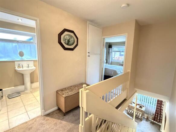3 bed Detached for sale Image 10