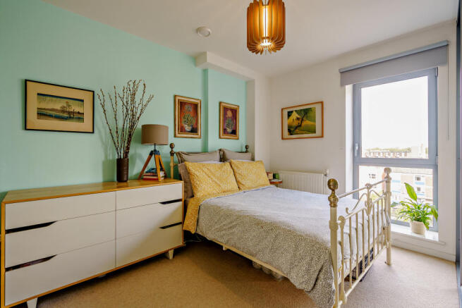 8435360-interior07-800