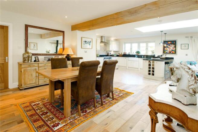Kitchen/Dining Room