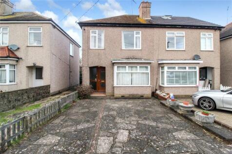 Priorywood Crescent, Leigh-on-Sea, Essex, SS9