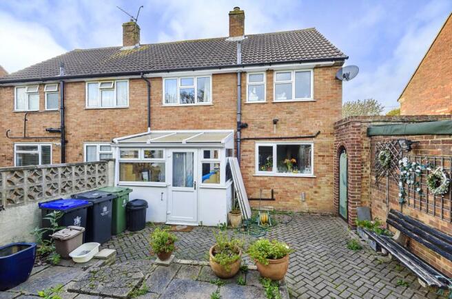 Garden To House