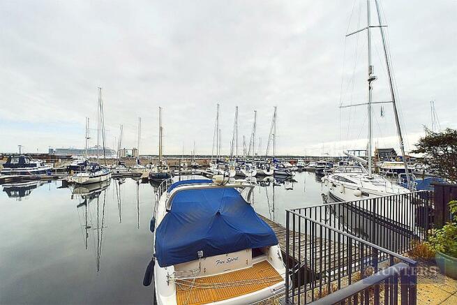 CAM01635G0-PR0194-STILL012.jpg