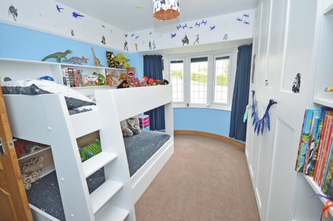 Photo 11