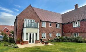 32, Rowan Gardens, Aston-on-trent, Derby DE72 2EQ