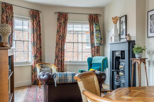 2 bed Apartment for sale Image 4